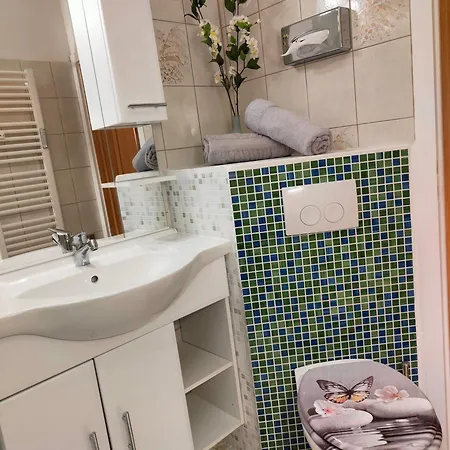 아파트 Hexenstube - Traumhafter Ausblick & Pool *